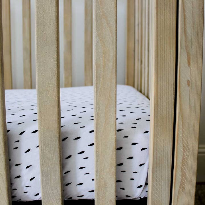 NODNAL Co. - Wholesale Cot/Crib Sheets - Raindrops Fitted Mini Crib Sheet7