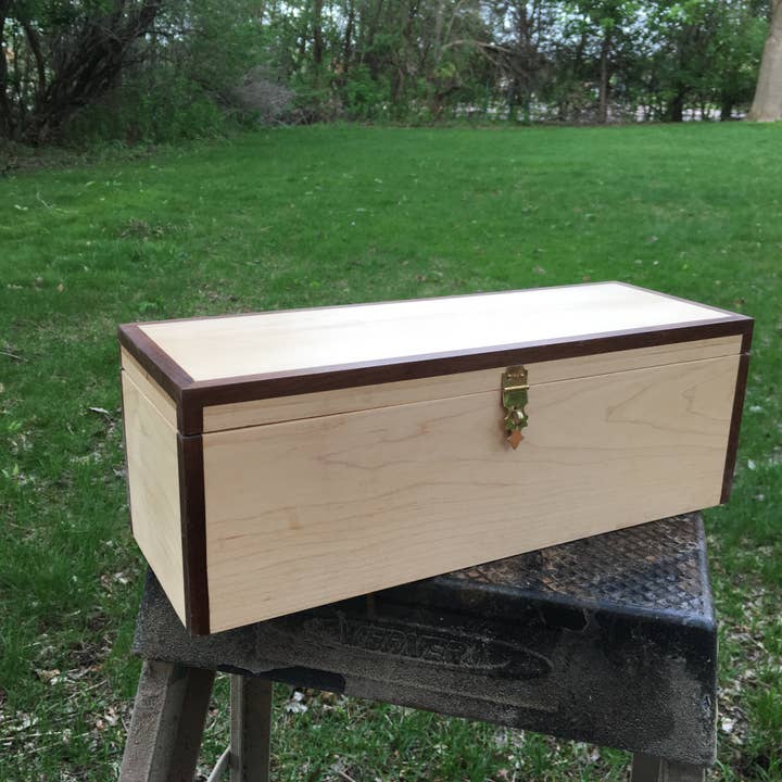 Wine box for wholesale by NorthCountry Woodcraft