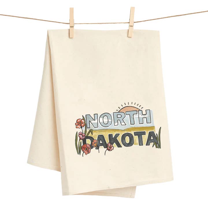 Torchon à vaisselle North Dakota Flour Sack pour la vente par Sticker Girl, formerly KPB Apparel