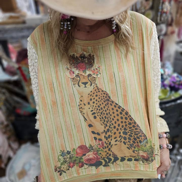 Top Guépard pour la vente par A Rare Bird Shop