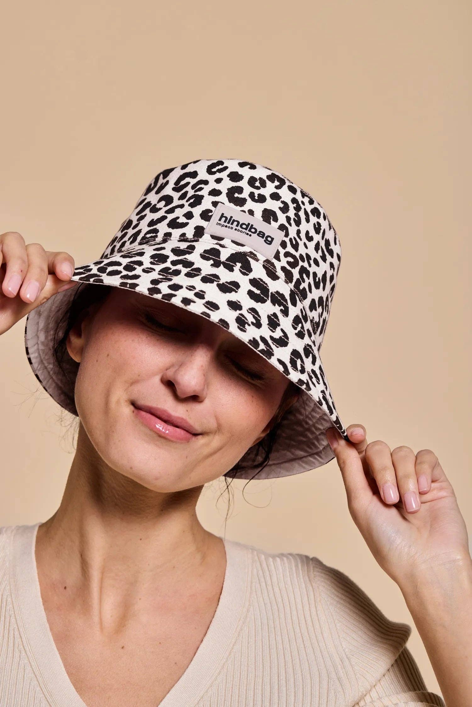 Hindbag - Wholesale Bucket Hat - Women's - Bob the Ecru Leopard