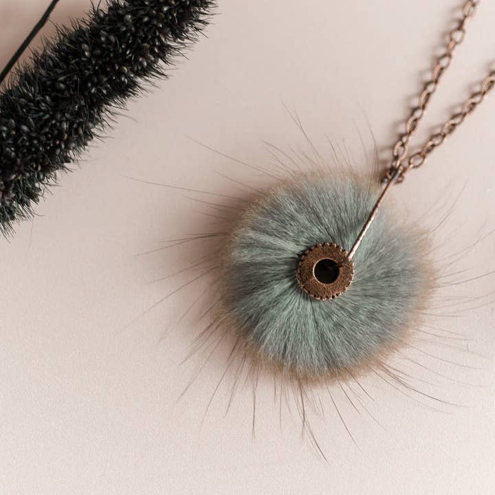 Muskrat Revolve Necklace for wholesale by Vanessa Aegirsdottir Co.