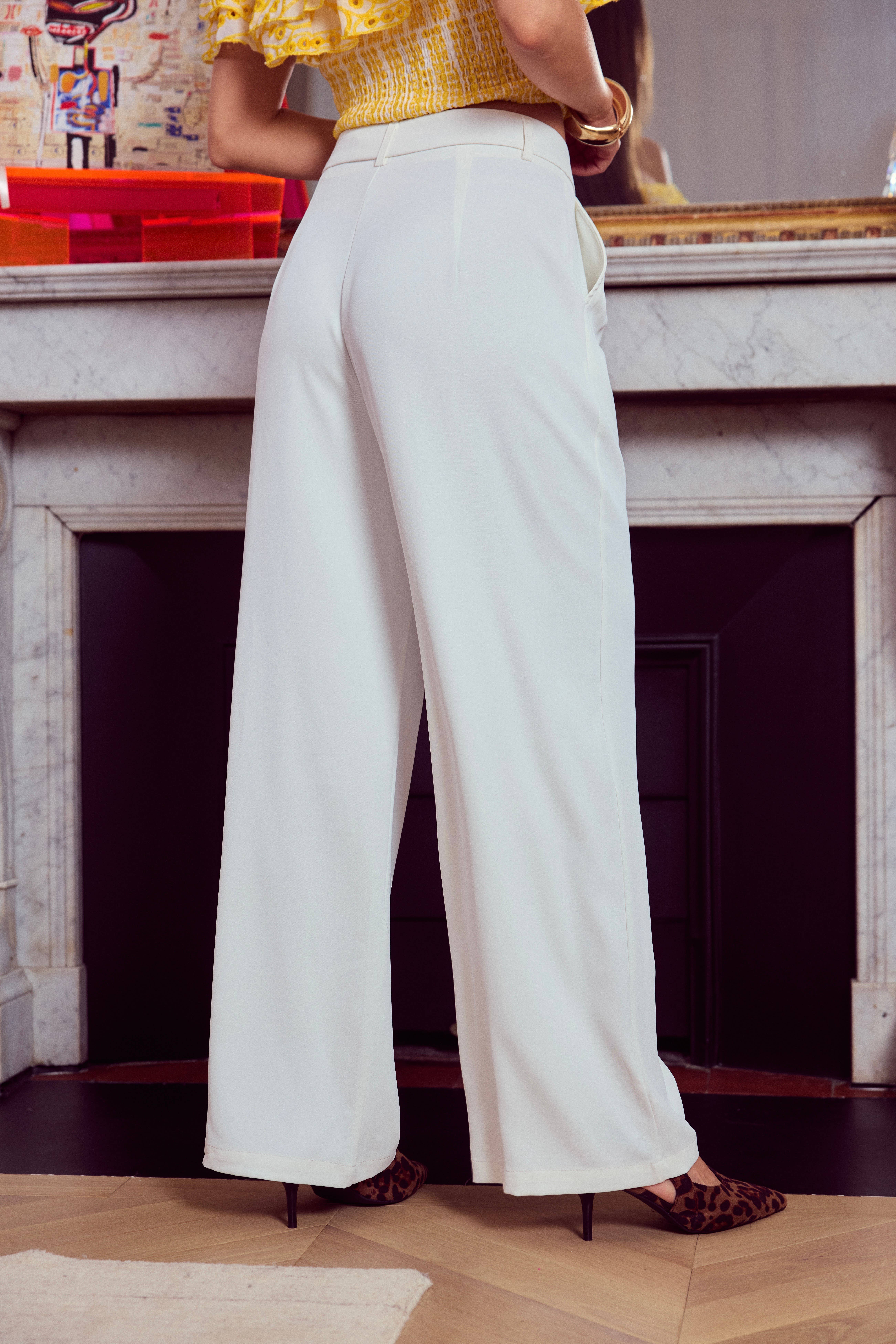 Frime - Venta al por mayor Pantalones - Mujer - Pantalones de pierna ancha de talle alto con pinzas - 26129