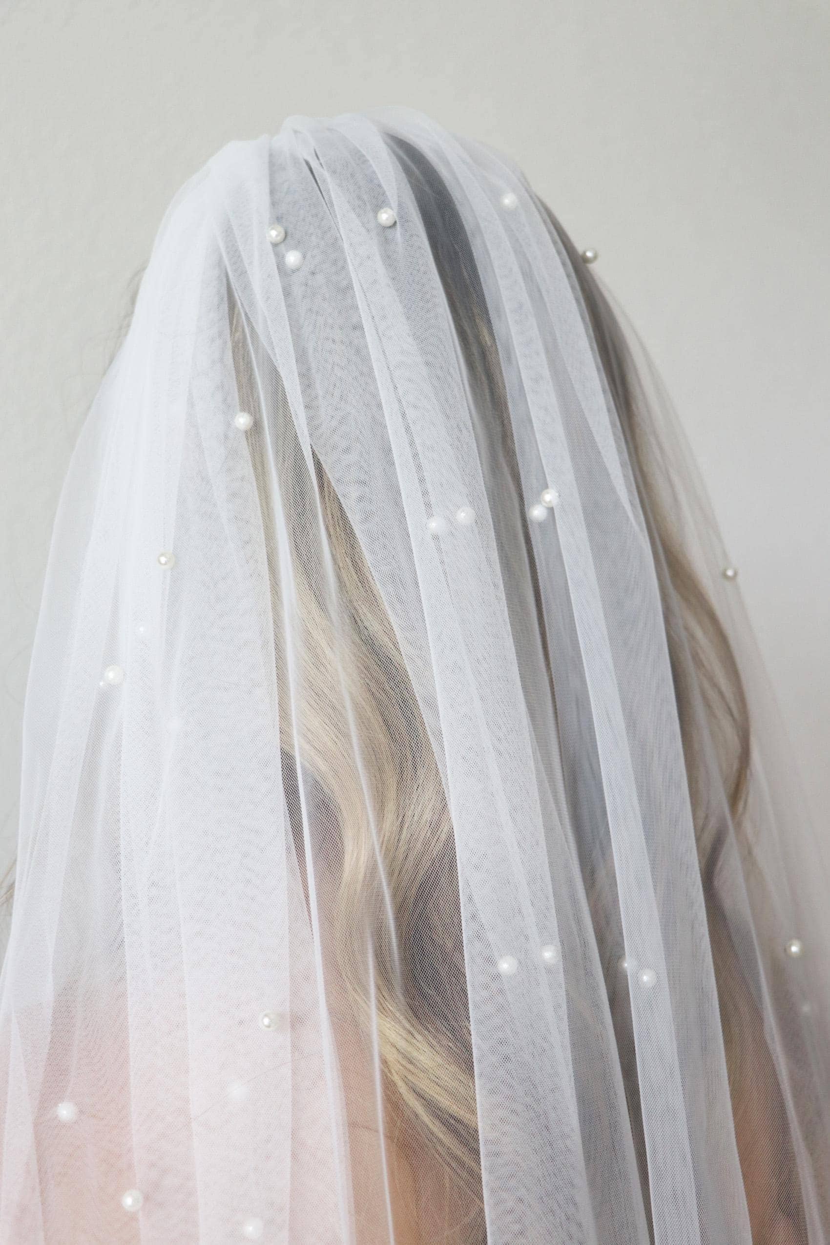 allureweddingjewelry – wholesale Veil – Women’s – Scattered Pearl Veil8