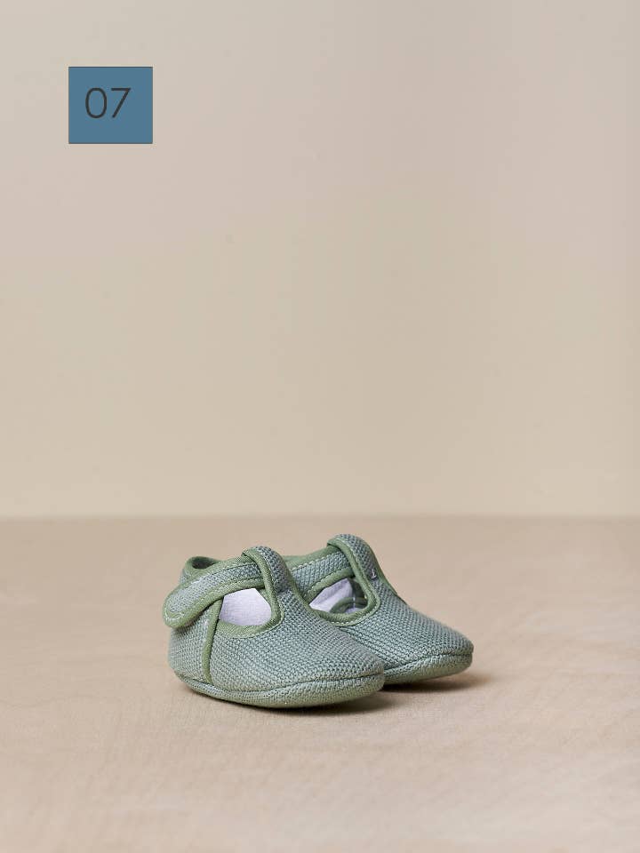 Canvas baby shoes | BEYOND THE EARTH for wholesale by Wedoble: sustainable children's fashion