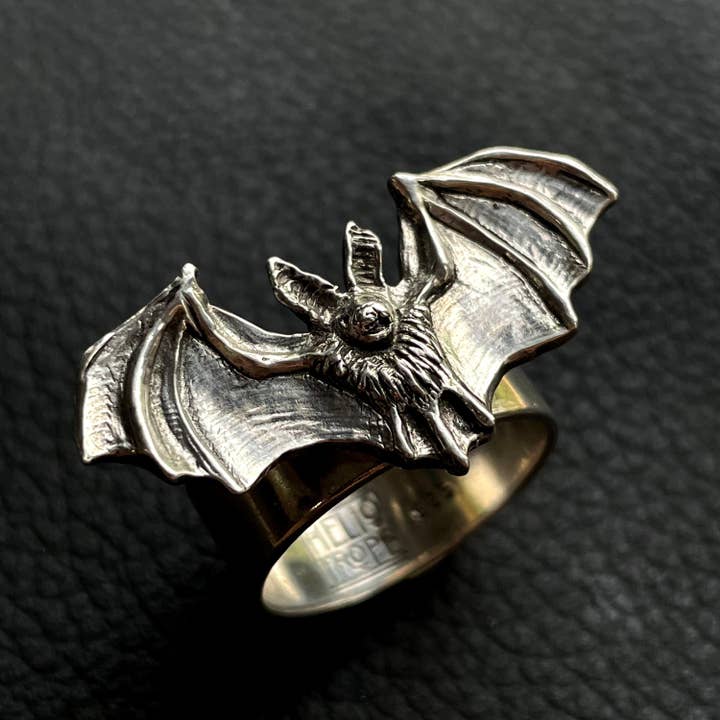HELIOTROPE – Großhandel Cocktail-/Statement-Ring – Fledermausring (Pallid Bat)