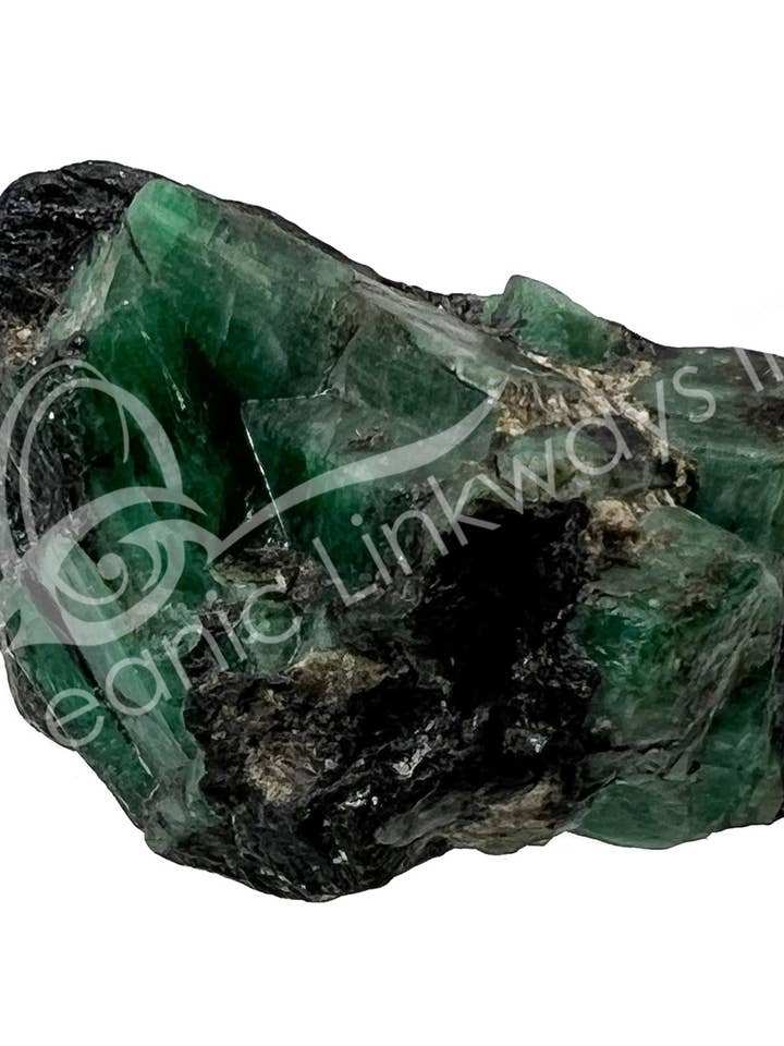 (PC)SPECIMEN - EMERALD UNPOLISHED 2.5"L X 1.75"W for wholesale by Oceanic Linkways Inc