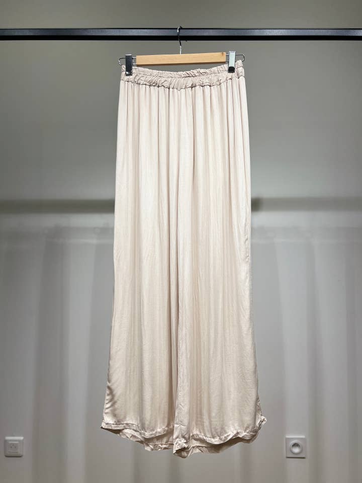 L'Emotion - Wholesale Pants - Women's - Wide Fluid Pants with Elastic Waist 100% Viscose