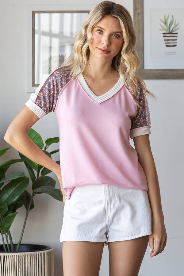 7th Ray – Großhandel Strickoberteil – Damen – Blumiges Multi-Stoff V-Ausschnitt Raglan Kurzarm-Top T593916