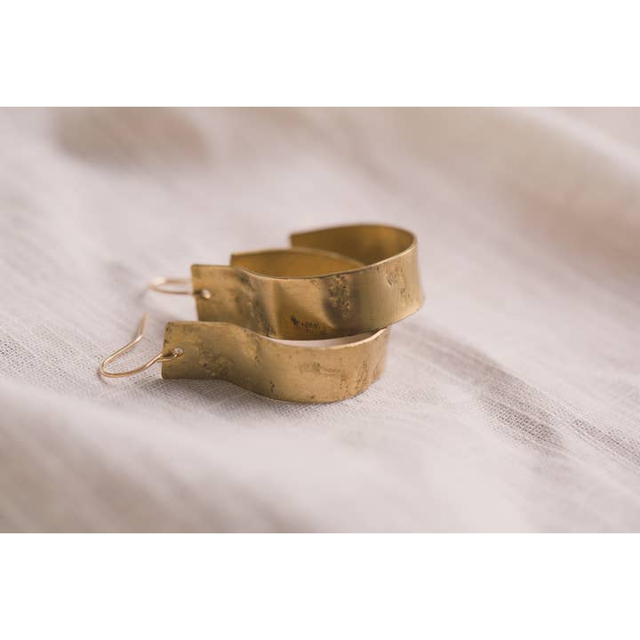 Myanne Sierra Hoops and other Purchase Wholesale birkenspanner. Free Returns & Net 60 Terms on Faire trending on Faire.