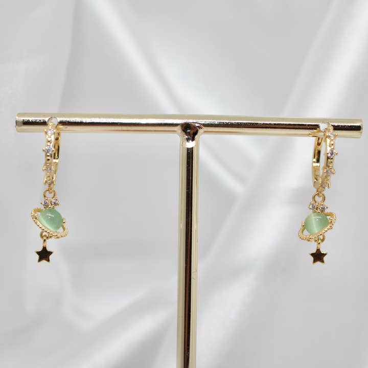 Saturn Ohrschmuck für den Großhandel von Jessie And Sky