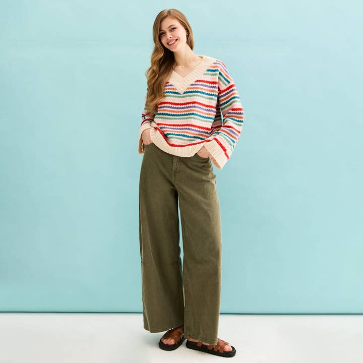 Cara & The Sky - Wholesale Knitted jumper – Women′s - Jasmine Wide Sleeve V Neck Striped Jumper - Off White9