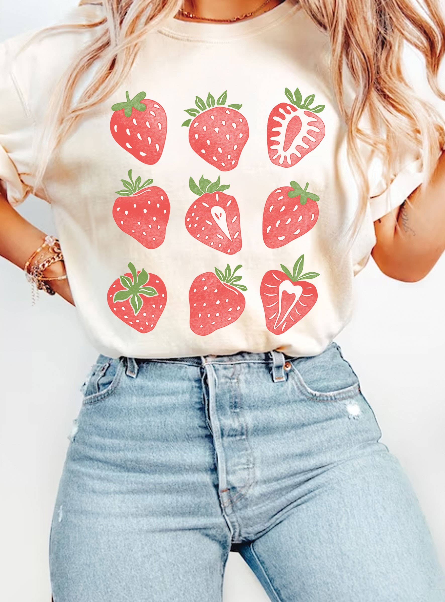 Rustee Clothing – wholesale Screen printed t-shirt – Women′s – STRAWBERRIES GRAPHIC TSHIRTS4