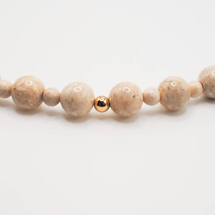 Riverstone Infinity Grande Choker for engroshandel hos Ripple | Reiki Infused Jewelry