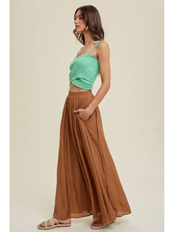 Wishlist Apparel – Großhandel Strickoberteil – Damen – CROSSOVER-MINI-MODELL MIT GESMOKTEM CROSSOVER-SCHNITT/WL23-834314