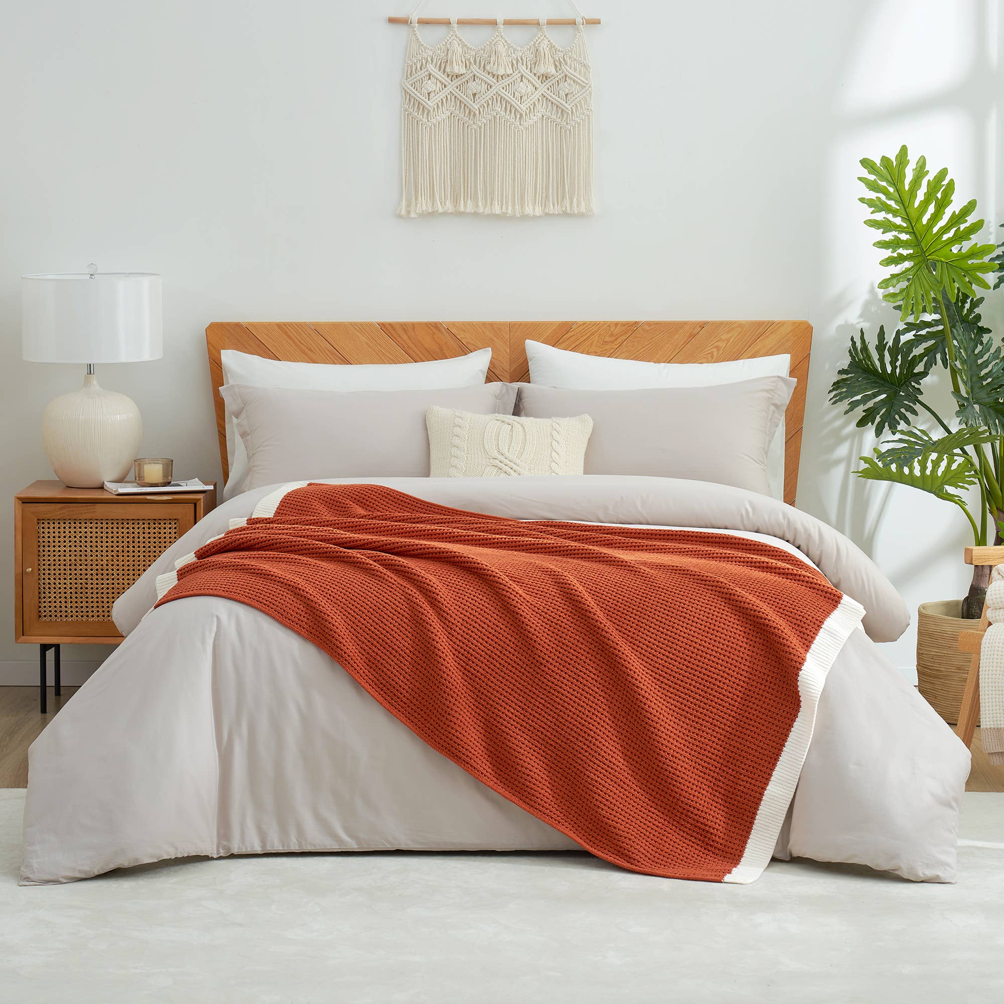 DreamValley - Wholesale Throw Blanket - AH Reversible Chenille Waffle Knit Throw Blanket5