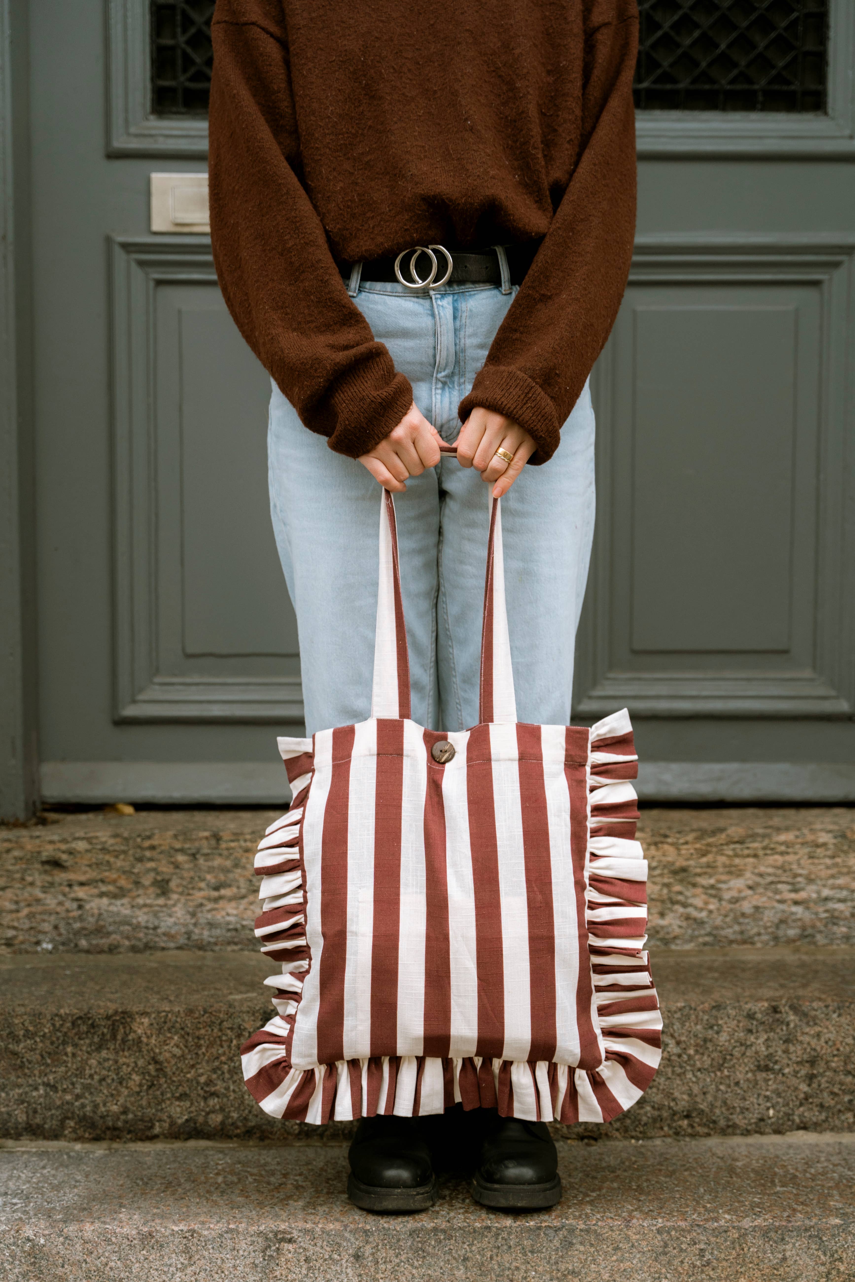 OMOM - Vente Tote bag – femme - Sac tote en chanvre bio OMOM VOLANG à rayures avec volants4