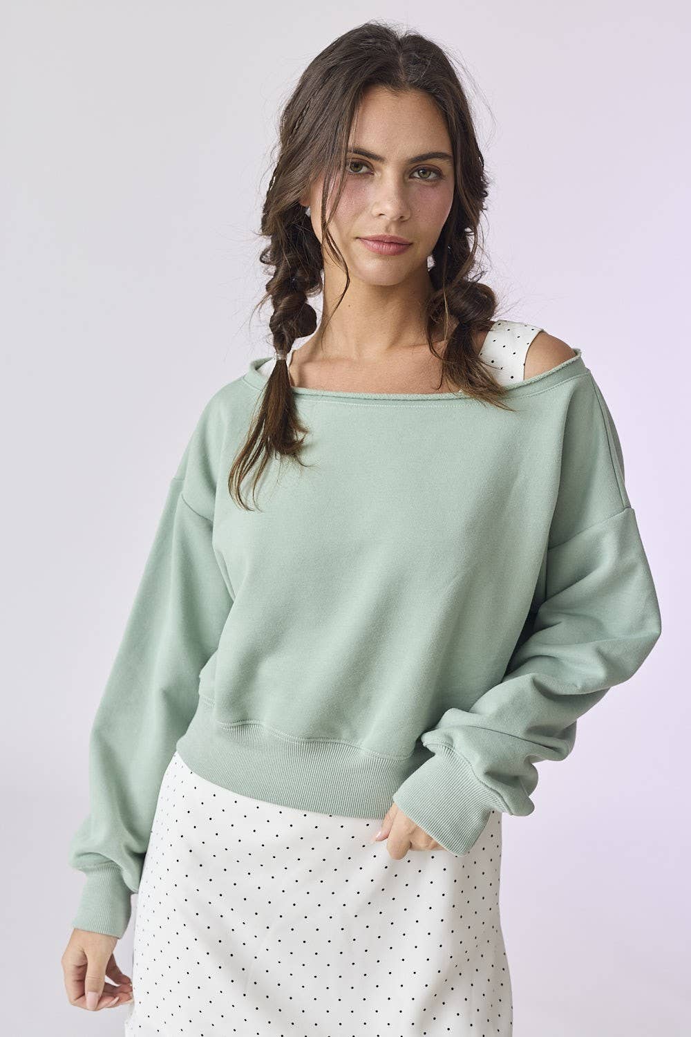 Papermoon - Wholesale Sweatshirt - Women's - PT17835 - Alina Off Shoulder Cropped Sweatshirt3