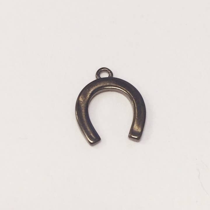 The Bead Bazaar - Wholesale Individual charm/pendant - 18K Small Gold Horseshoe Charm, Tiny Silver Horseshoe Good L5