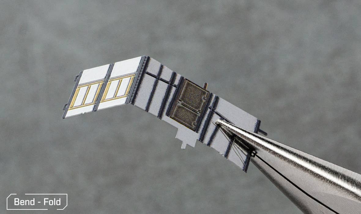 Metal Earth - Wholesale Decorative Tabletop Object - Harry Potter - The Burrow in Color3