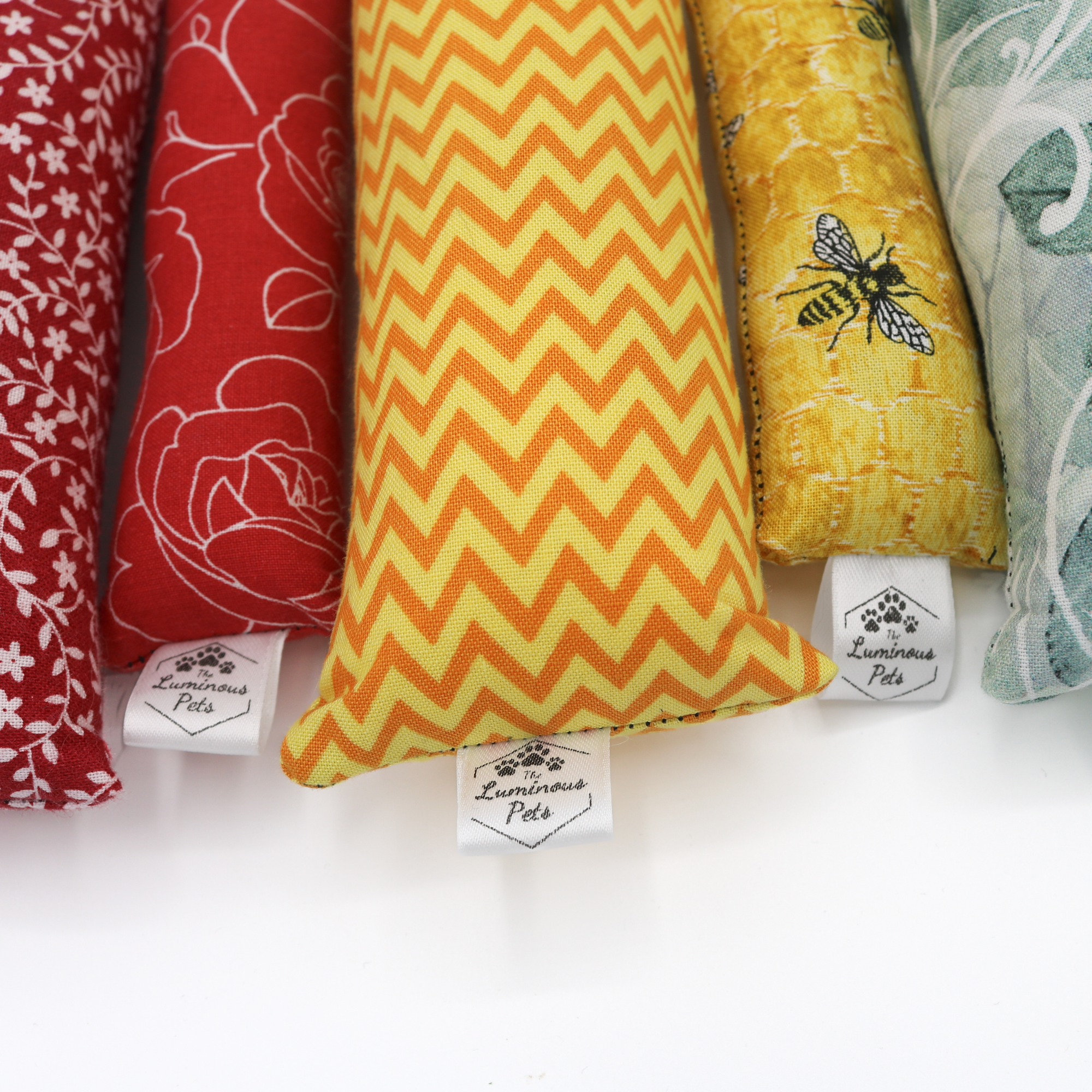 The Luminous Pets - Vente Jouet – chat - Jouets pour chats avec herbe à chat et racine de valériane - motifs variés, modèle Kicker2