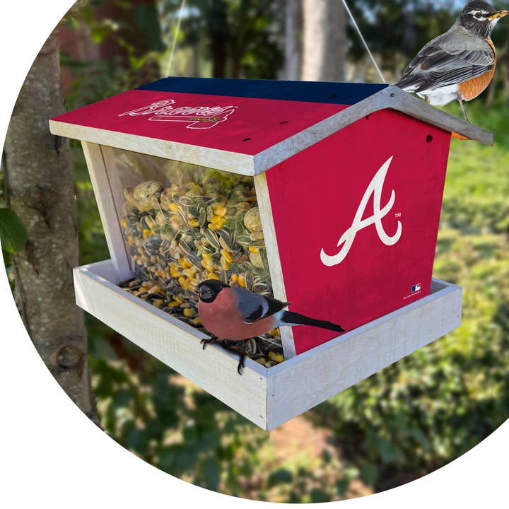 Mangiatoia per uccelli MLB Atlanta Braves per appassionati di sport - Assemblata per la vendita all'ingrosso da parte di Fan Creations