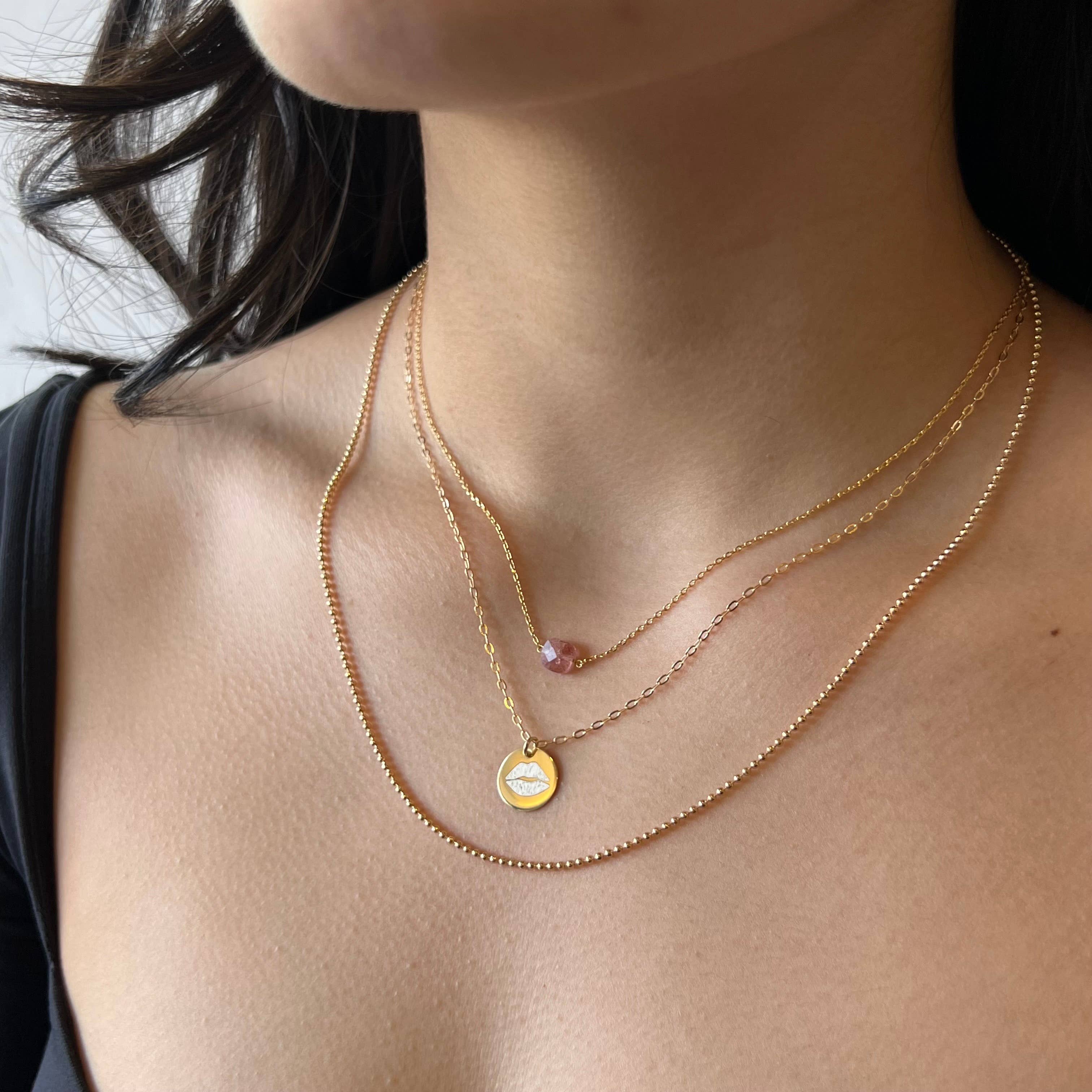 Something Silver – Colar de elos e correntes por atacado – Corrente de Bolas de 1,5 mm em Ouro Laminado1