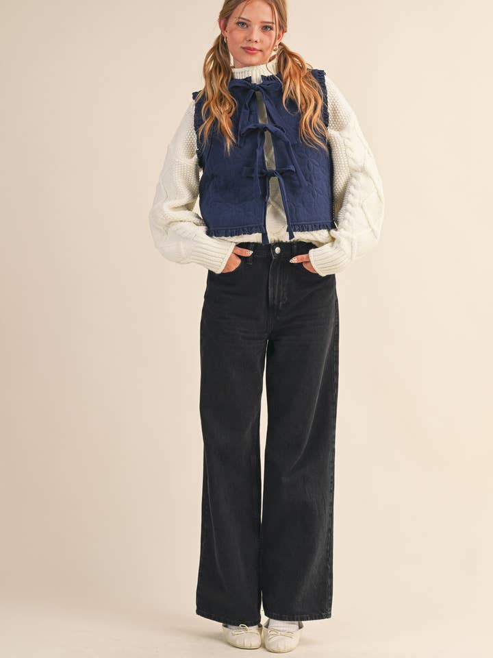 &MERCI - Wholesale Outerwear Vest - Women's - FLORAL QUILTED LACE TRIM BOW TYING VEST MJK411316