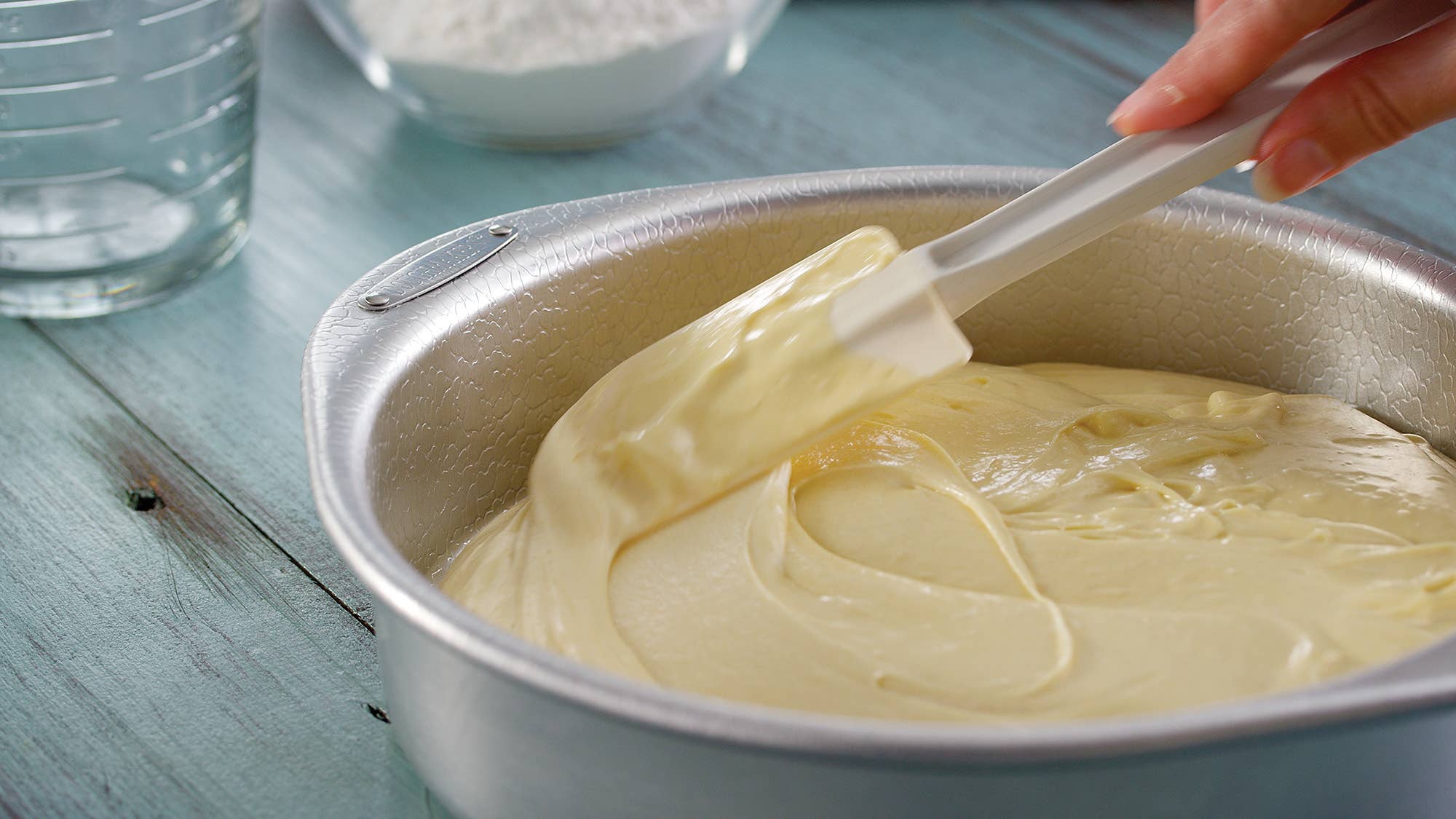 Fox Run Brands - Wholesale Cake Pan - Doughmakers Aluminum Round Cake Pan, 9"3