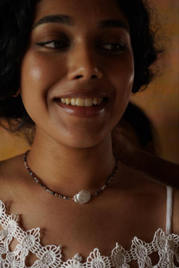 Annahmol – wholesale Beaded/pearl necklace – Petite Beaded Necklace with Baroque Pearl7