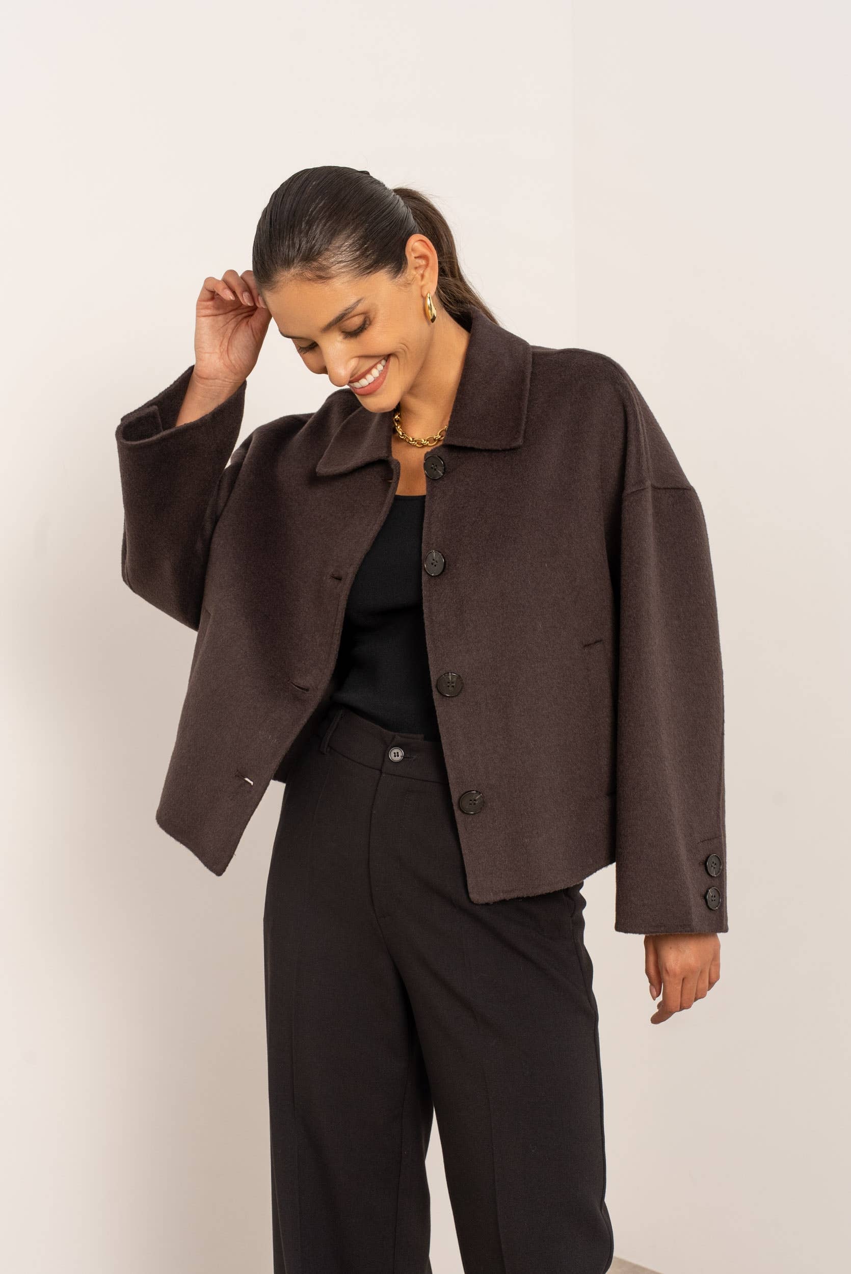 Attentif Paris - Vendita all'ingrosso Cappotto - Donna - Cappotto corto oversize artigianale in misto lana22