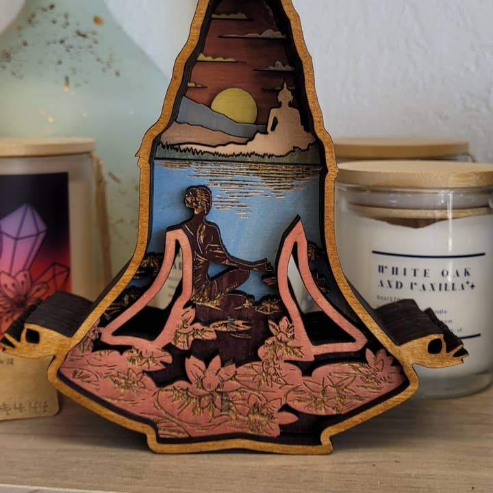Jorgie Spark - Wholesale Decorative Tabletop Object - Meditation Lady