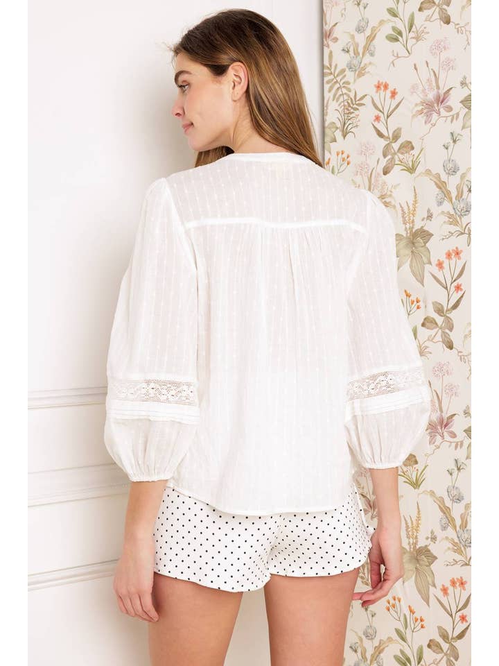 White A solid textured woven top - IT13513 for wholesale on Faire