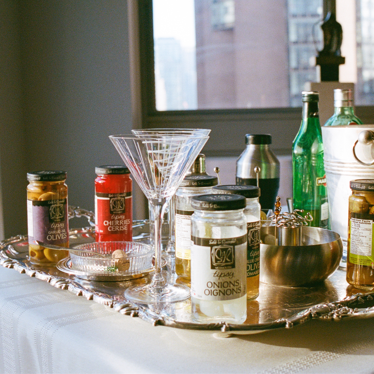 Sable and Rosenfeld est.1970 - Wholesale Pickled Vegetables - Sable & Rosenfeld Tipsy Onions 5oz / 61