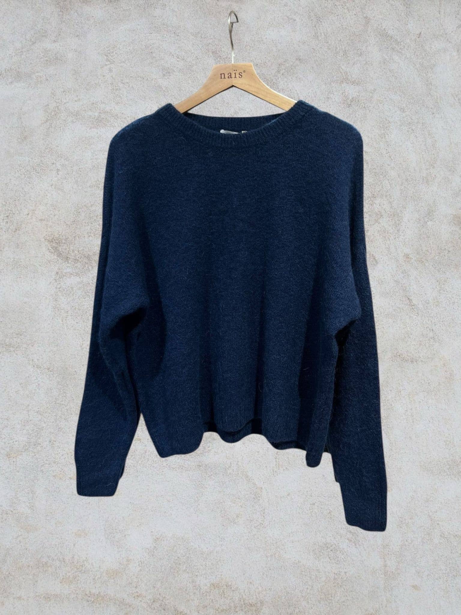 NAÏS PARIS - Wholesale Knit Sweater - Women's - Round neck long sleeve sweater in 30% superfine alpaca19