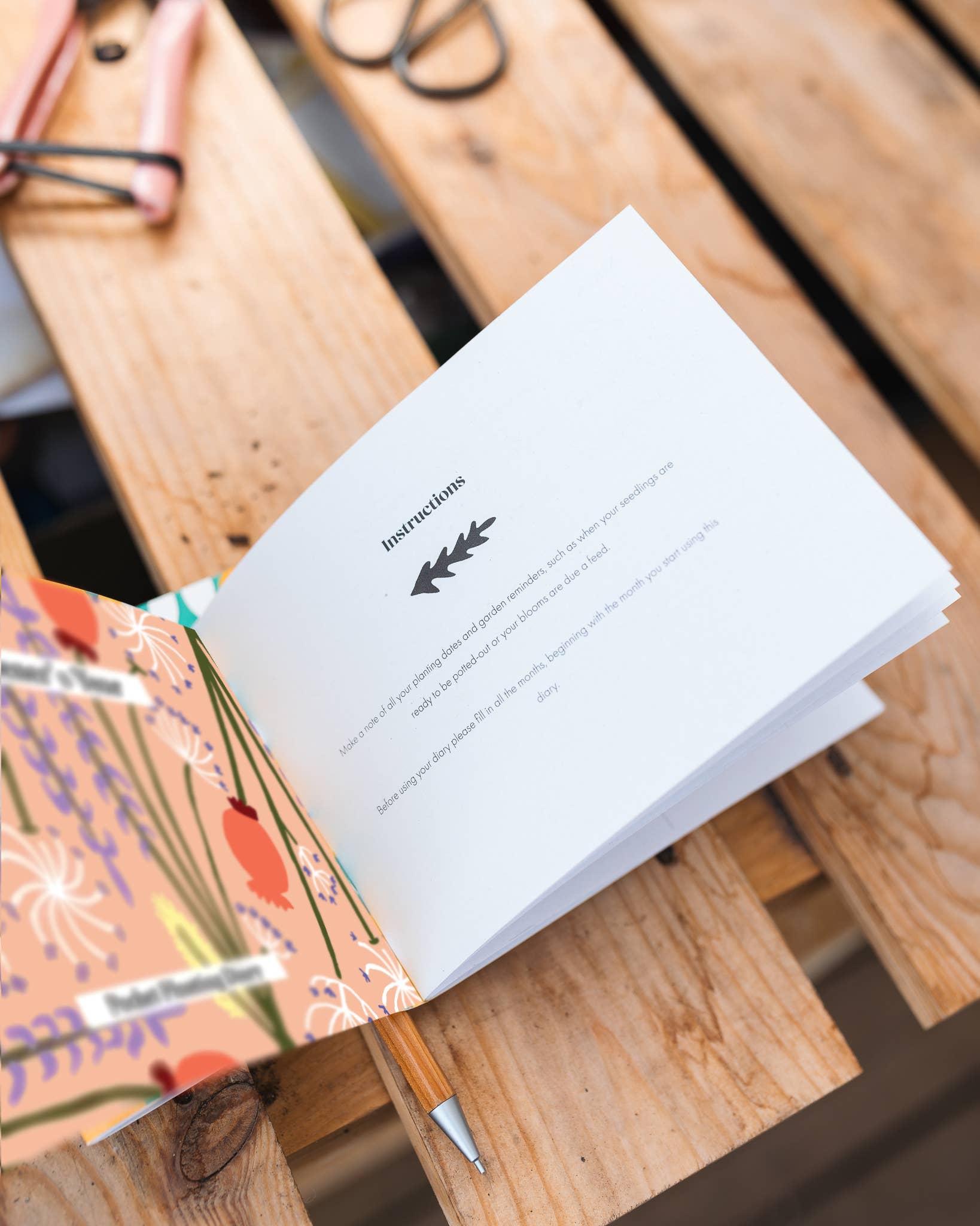 Studio Wald - UK Made – wholesale Journal/diary – Gardener's Diary - 'Dried' - Peach2