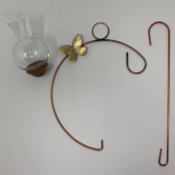 The Brass Butterfly - Wholesale Vase - Crescent Hanging Plant Propagation Rooting Vase1