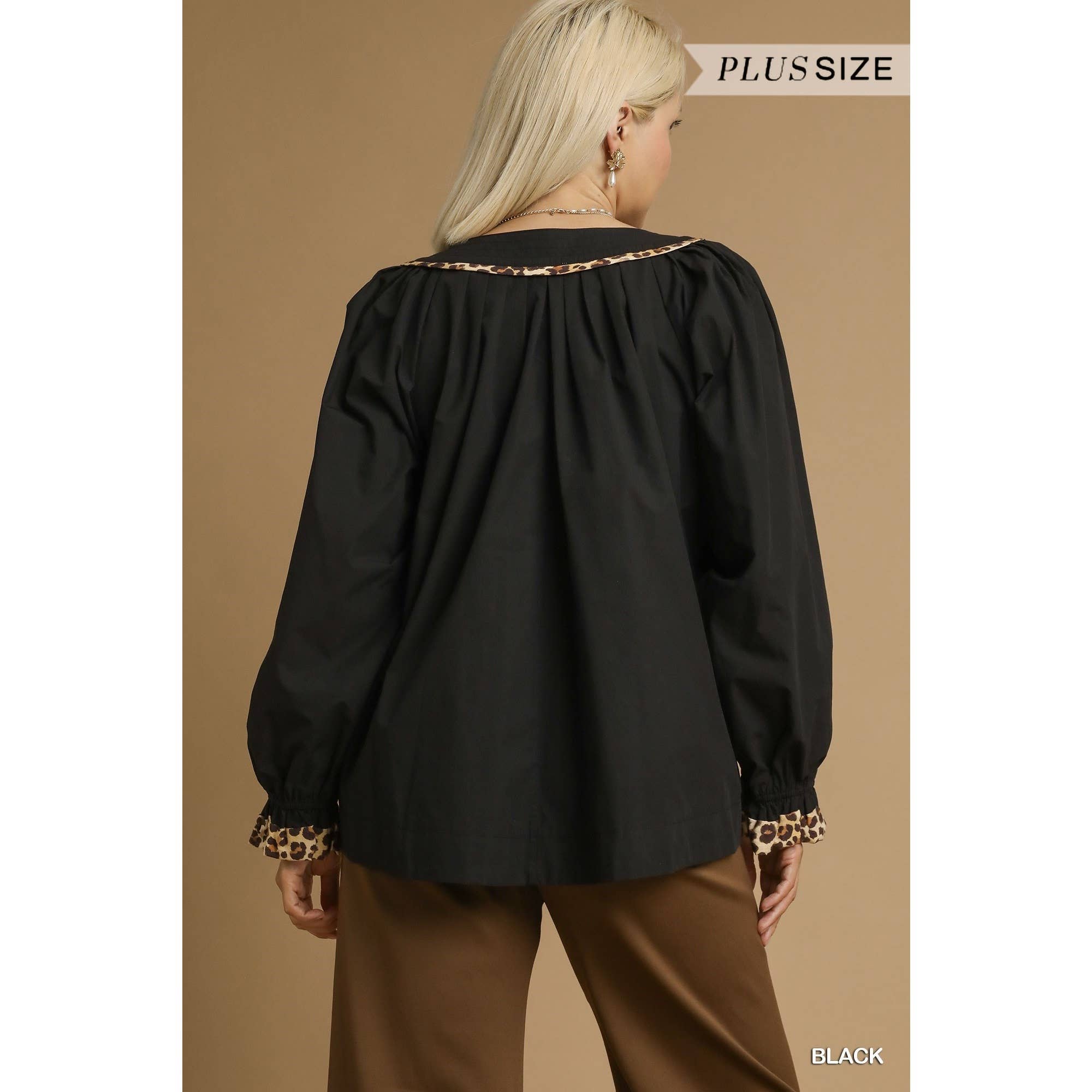 STYLE USA - Wholesale Shirt - Women's -  PLUS Leopard Trim Blouse2