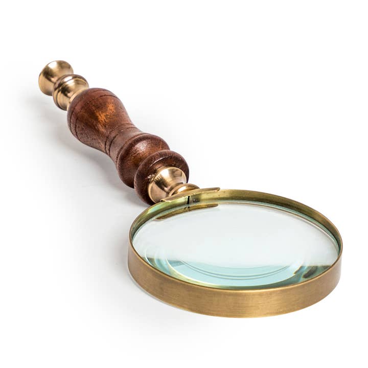 Antiqued Traditonal Magnifying Glass with Wooden Handle for wholesale by McGowan & Rutherford Ltd