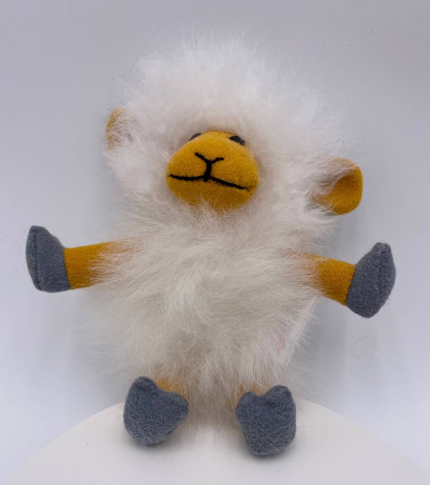 Blossom Inspirations – Großhandel Kuschel-/Plüschtier – Kind & Baby – Lustiges Schaf-Alpaka-F7