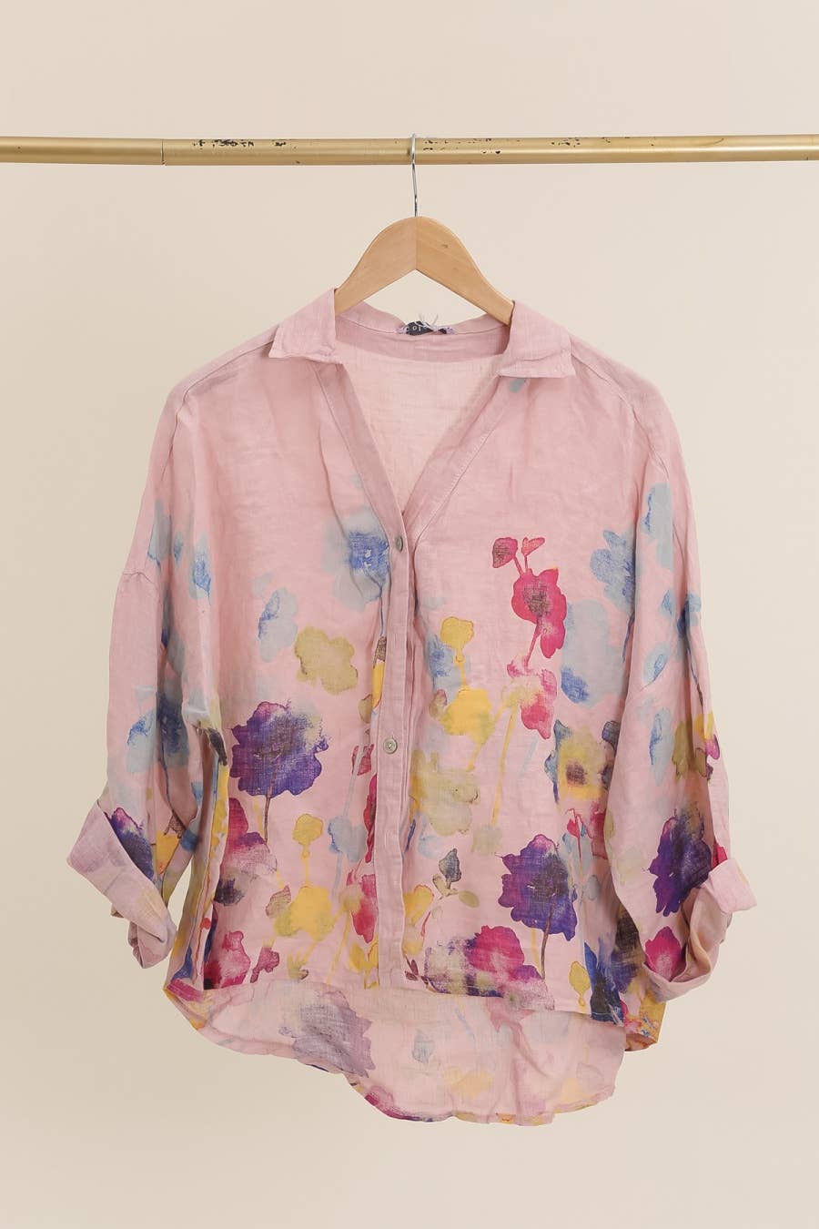la maison des fibres naturelles – wholesale College/Baseball Jacket - Women’s – Floral print blouse 20984 100% linen1
