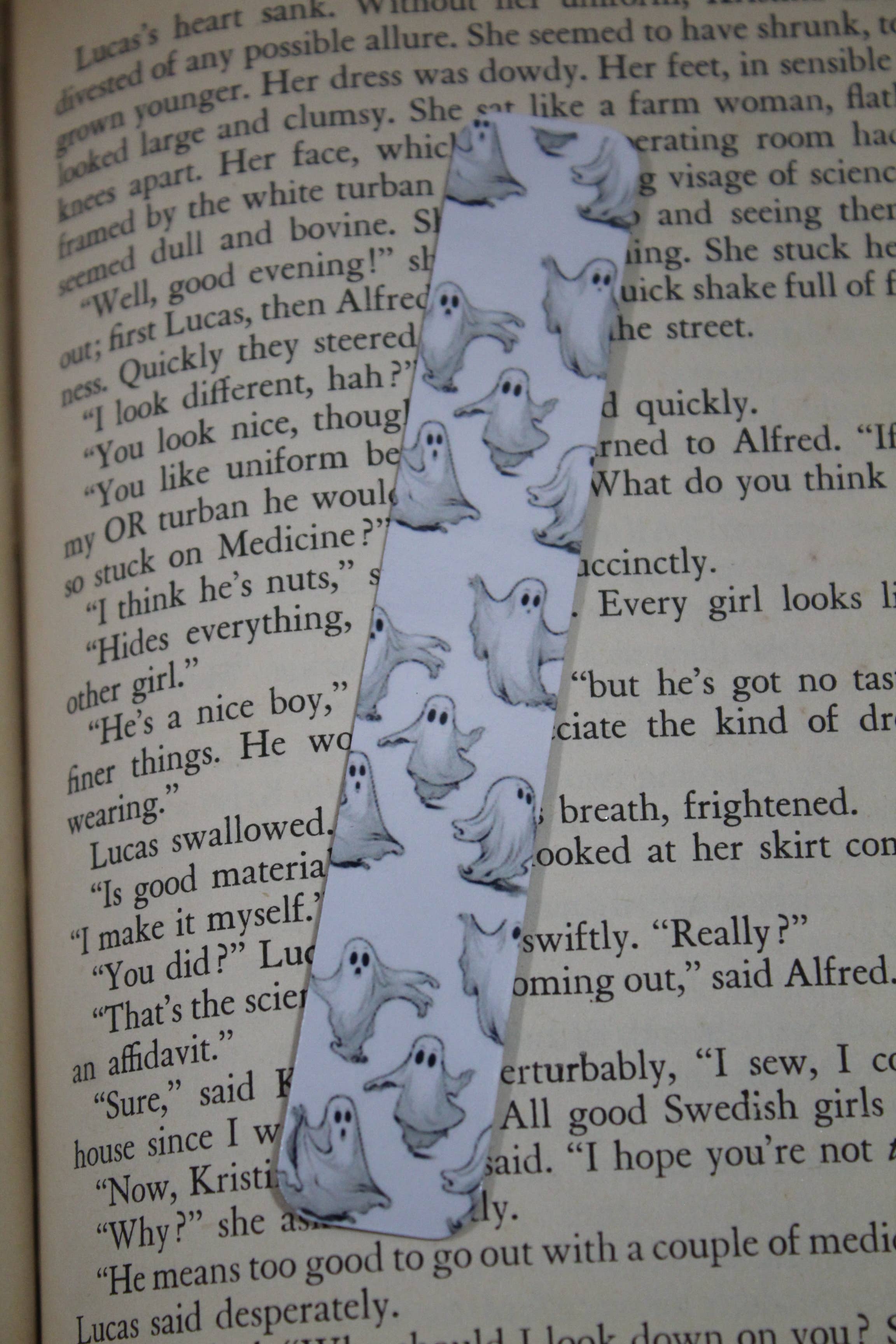 Raven Design – Engroshandel Bogmærke – Sød spøgelsesdans//Magnet Fold Bogmærke 1