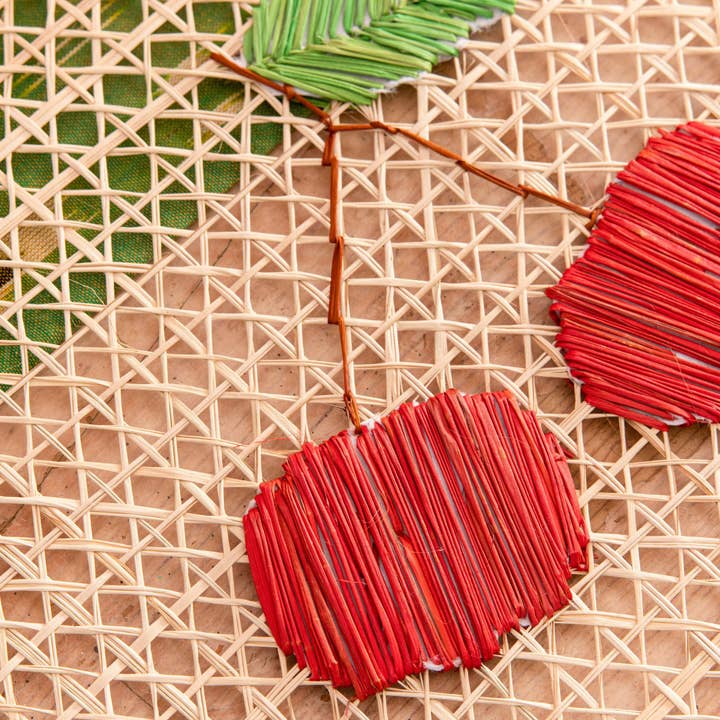 Washein - Wholesale Placemat - Red Cherry Fruit Round Placemats Natural Straw Woven3