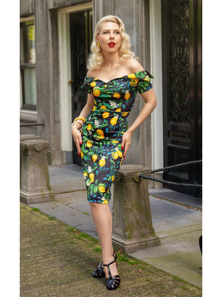 Dolly & Dotty – wholesale Klänning - Dam – Monroe axelbandslös pennklänning i svart citronmönster