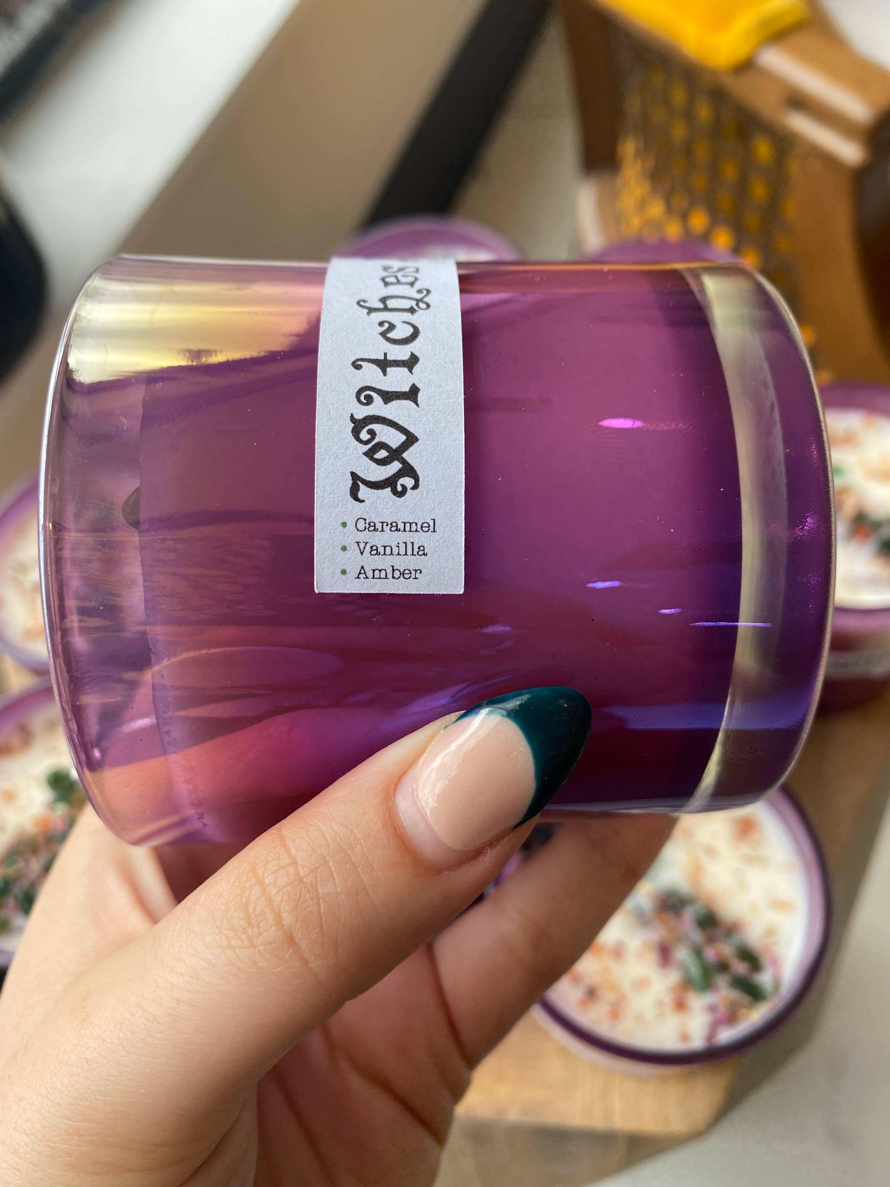 Sapphire & Sage – Engroshandel Glaslys – Hekse Brew Crystal C3