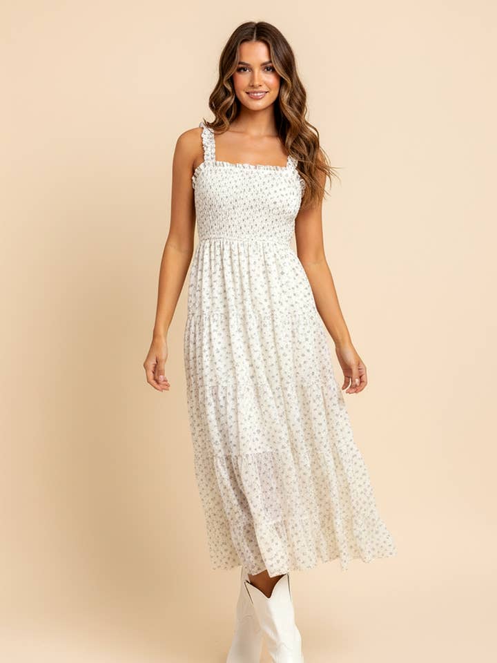 Robe midi à smocks florale pour la vente par STORIA