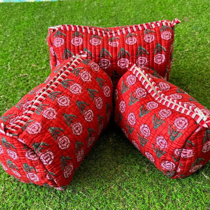 bhavnas boutique - Wholesale Makeup/Cosmetic Bag - Small Floral Print Women Bag Cotton Beautiful Bag Makeup Bag1