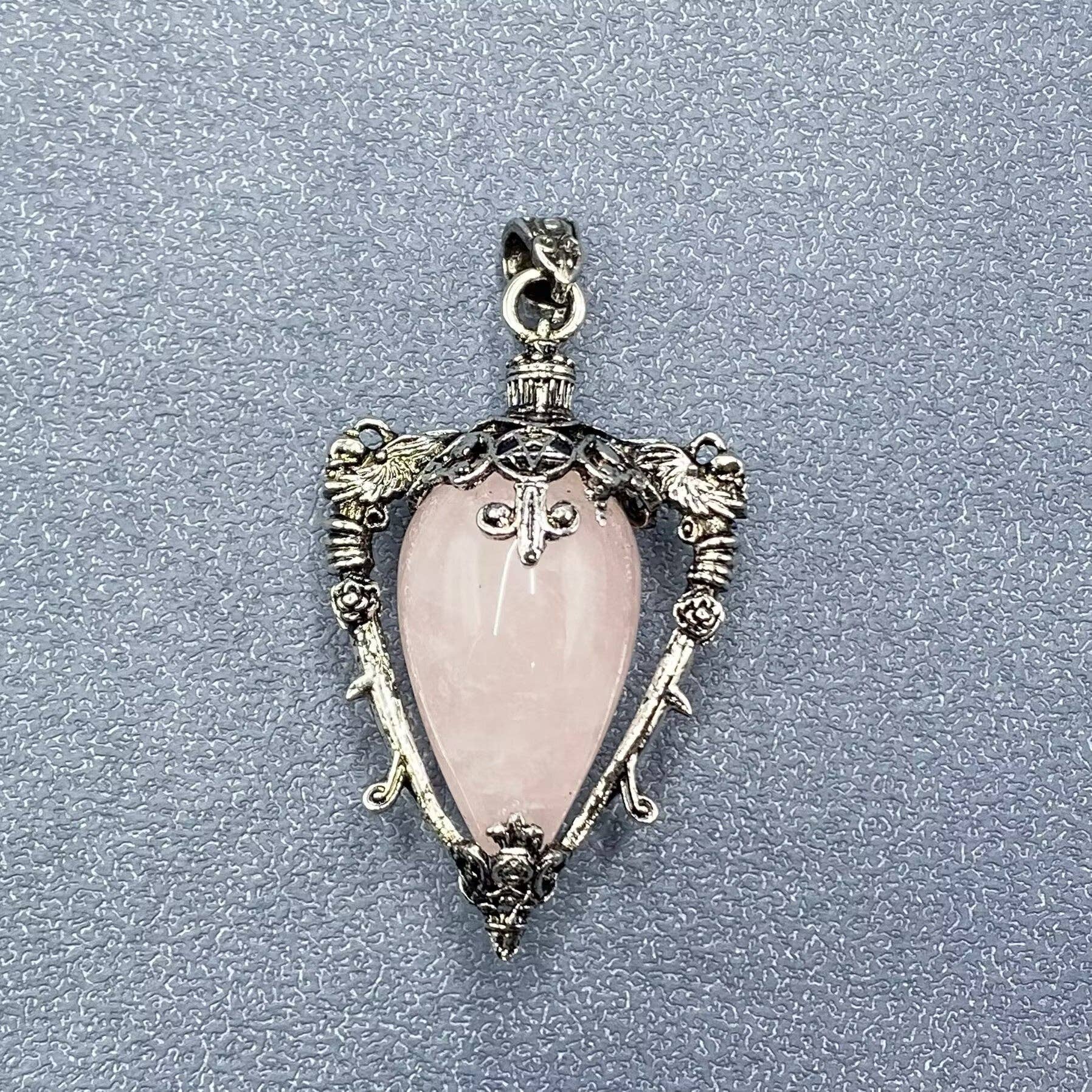 Mio Queena - Wholesale Spiritual Stone/Crystal - Vintage Stone & Crystal Bottle Charm Pendant - CS14