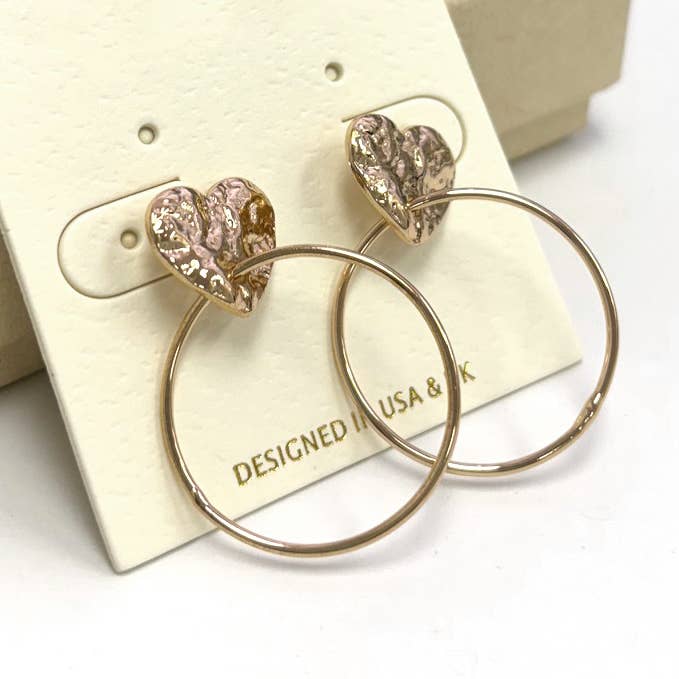 StarryNYC – Brincos de argola por atacado – Coração de textura martelada com brincos pendurados de argola redonda2