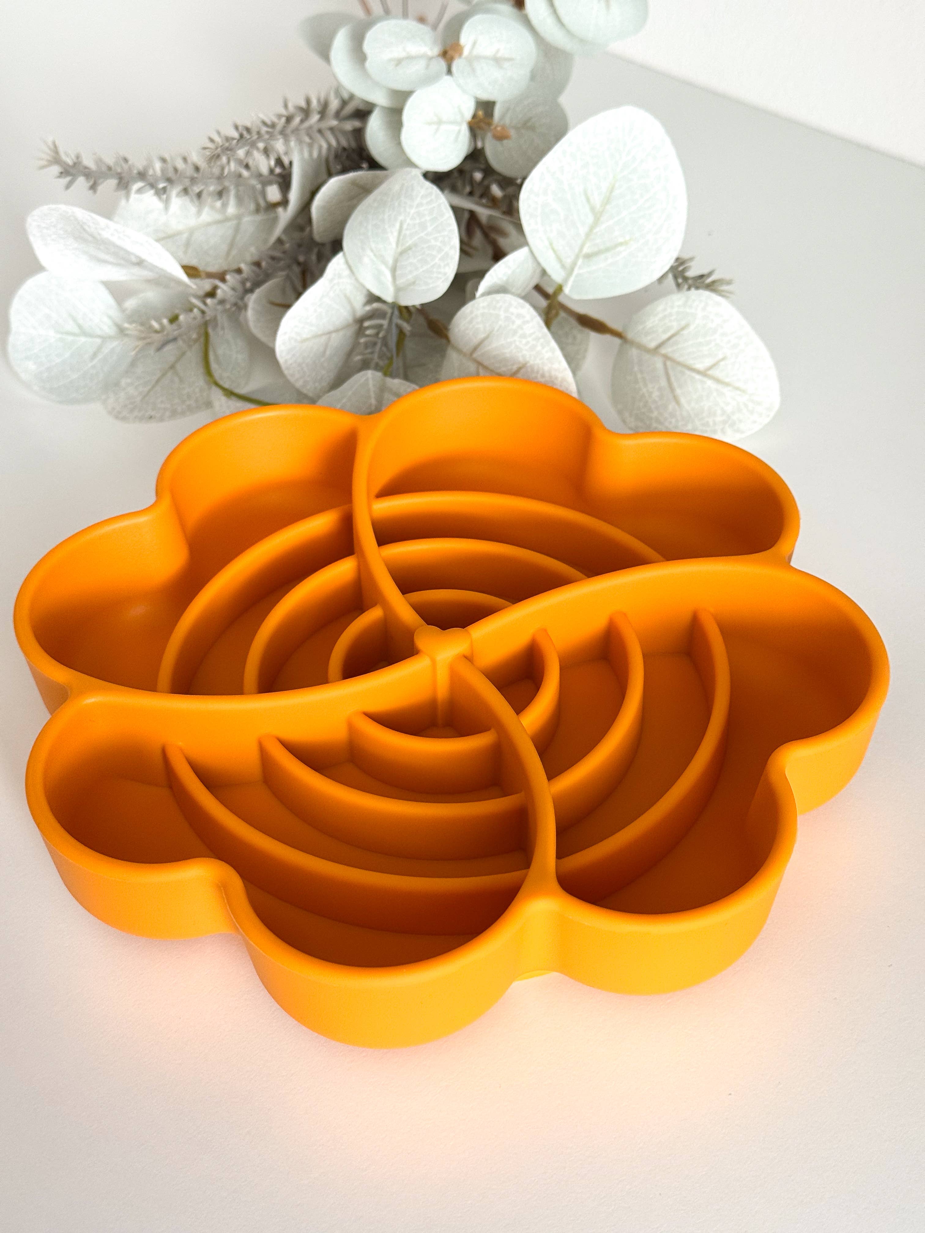 Doggotique - Wholesale Pet Bowl - Cat/Dog - Bloom Slow Bowl, dog feeding bowl, pet feeding mat6